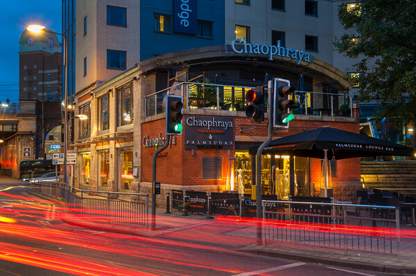 DSC9186 
 Chaophraya Restaurant - Leeds, UK
Copyright - Richard Southall 
 Keywords: Chaophraya, Copyright, Leeds, Richard, Southall, bar, emphasis, food, photographer, photography, restaurant, spicy, thai, uk