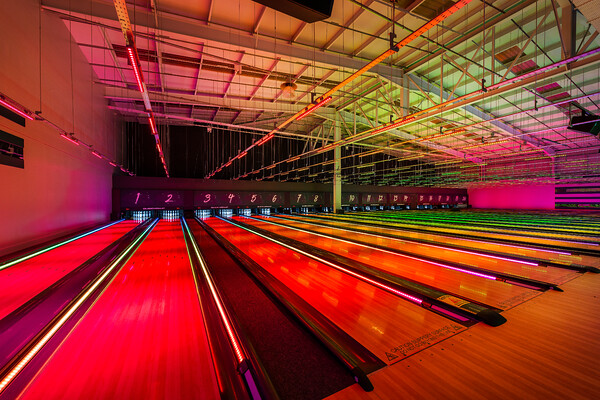 DSC3460 
 Network Lighting Design (UK) Ltd - Tenpin, Walsall
Copyright - Richard Southall 
 Keywords: (UK), Copyright, Design, Lighting, Ltd, Network, Tenpin, Walsall, bowling, emphasis, entertainment, photographer, photography, richard, southall